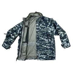 US Navy Blue Digital Camo GORE-TEX ECW Parka - MED-XSHORT [JR304]