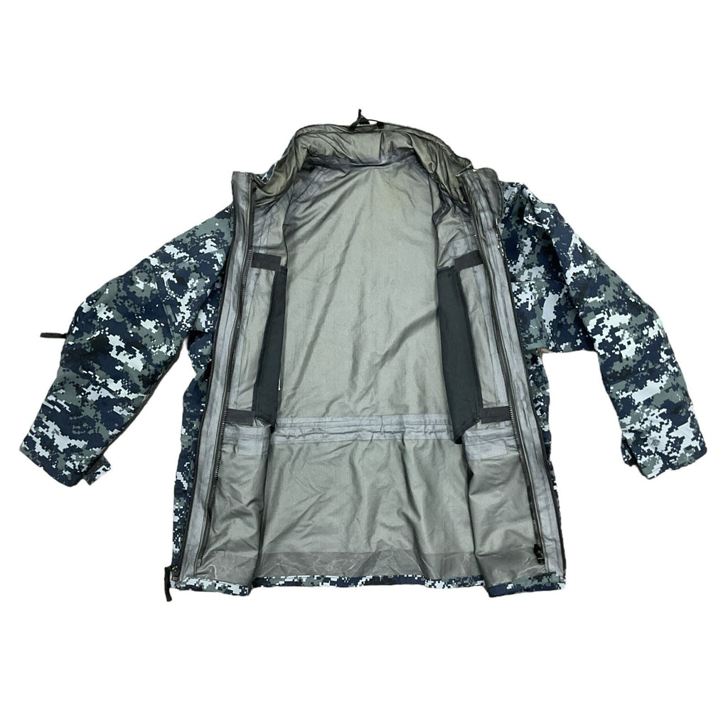 US Navy Type III NWU GORE-TEX Parka [JR304] – Pools Surplus Stores