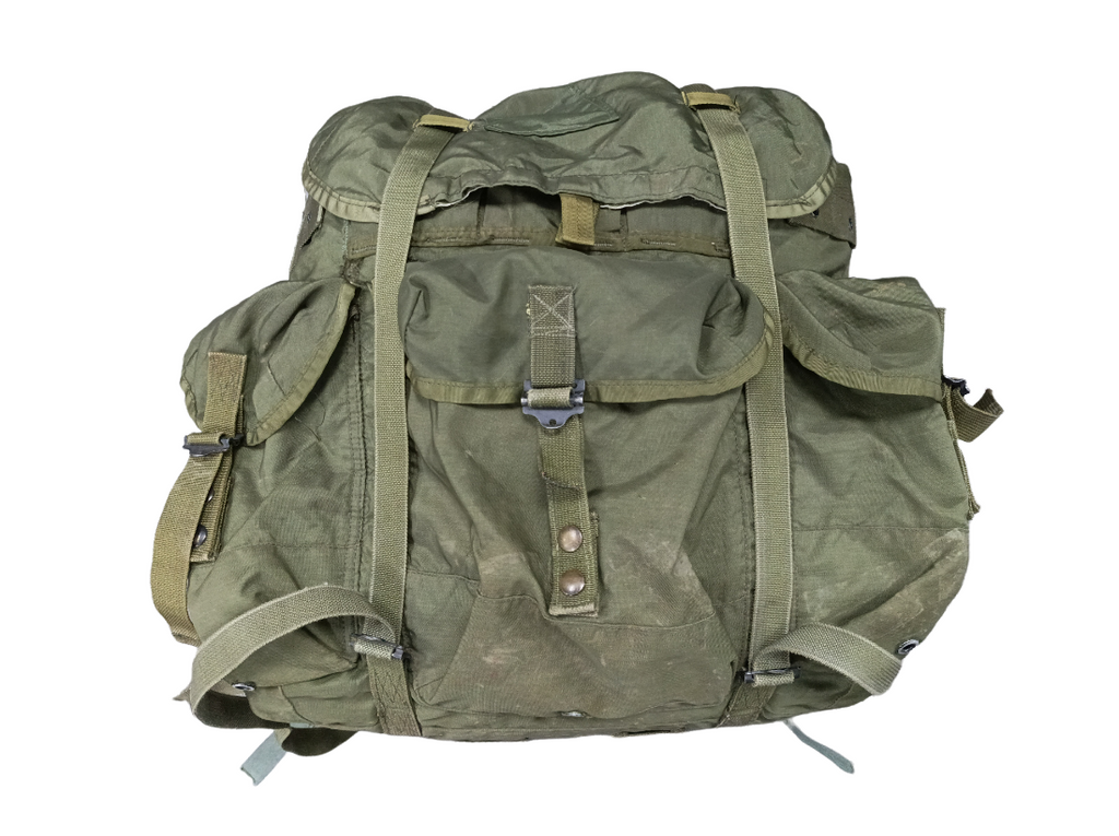 US Army Alice Pack with Frame and adjustable straps