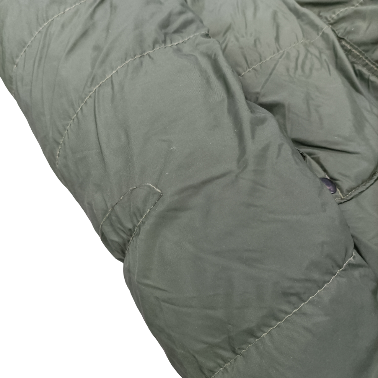 British Army Arctic Sleeping Bag Mk 2. Down Filled - Grade 1 – Pools ...