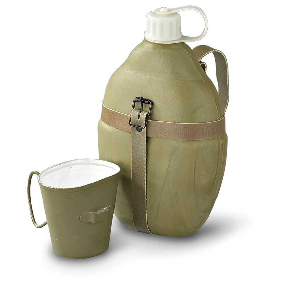 East German NVA Insulated Thermal Canteen + Cup