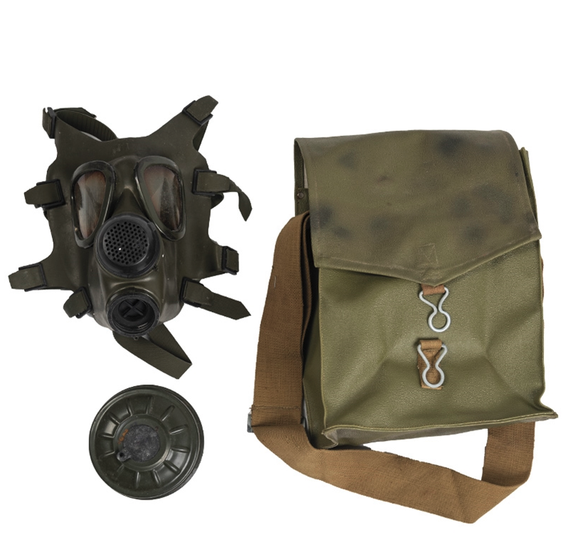 Romanian Army Respirator and Filter with green bag