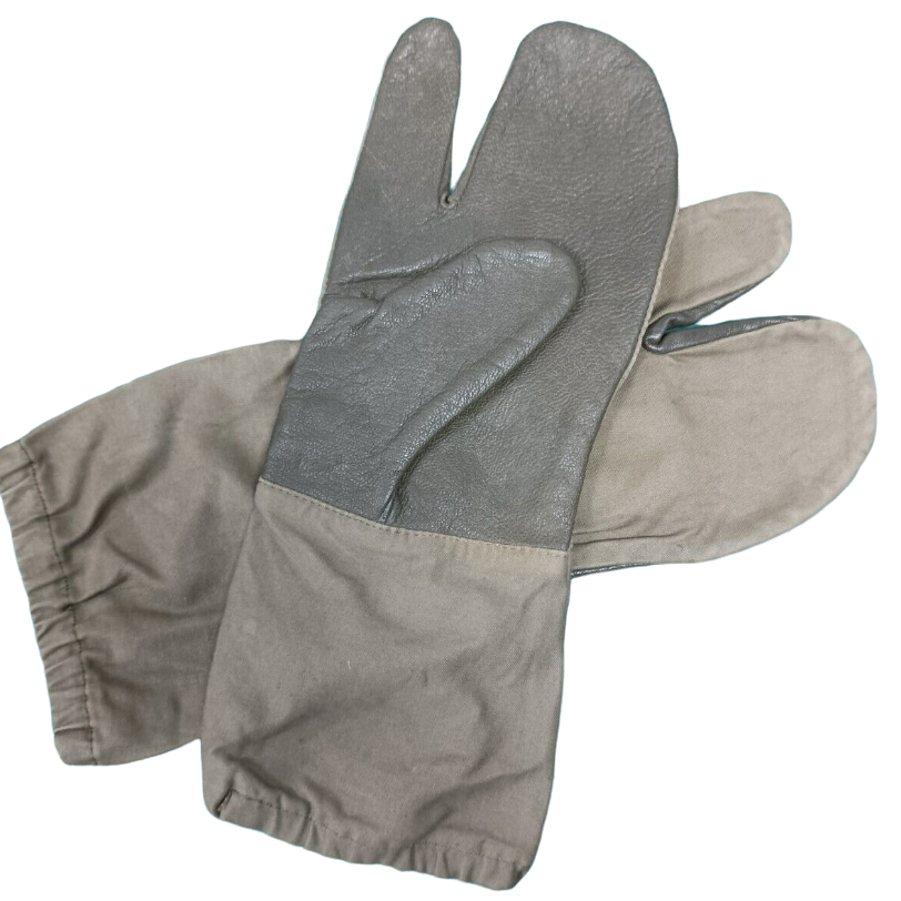 German Army Olive Green Shooting Mitts