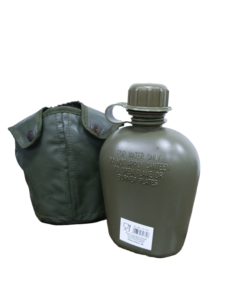 Belgian Army Water Bottle Set with green water bottle cover and plastic bottle with screw cap