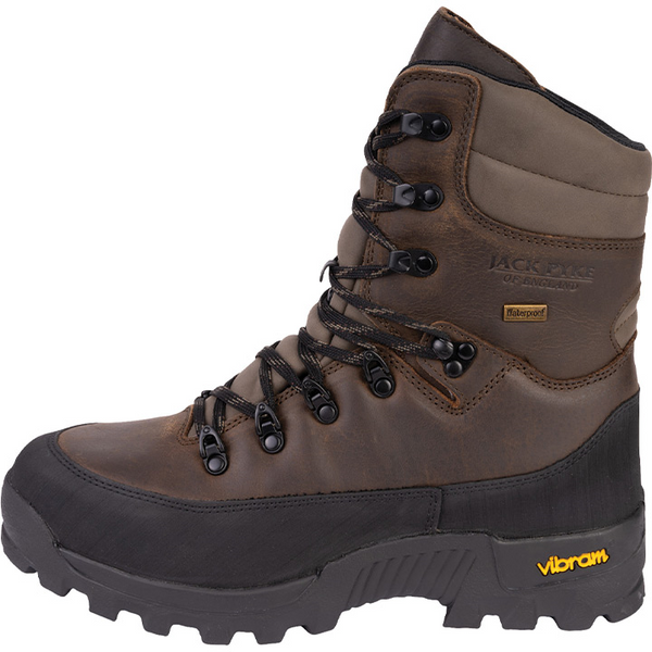 Jack Pyke Hunters Waterprrof Boots with all terrain protection and vibram soles